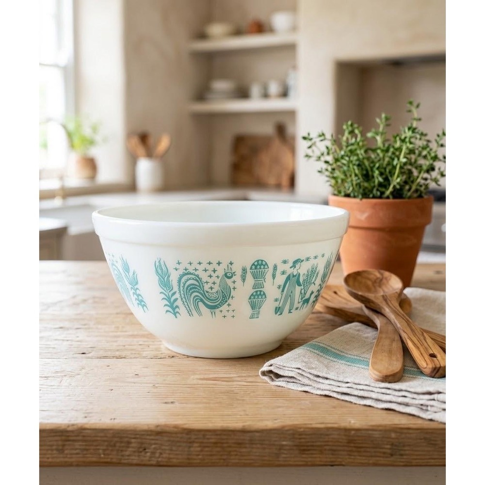 Pyrex Mixing Bowl Unisex 1.5 Pint White Turquoise Butterprint Amish 401 Vintage